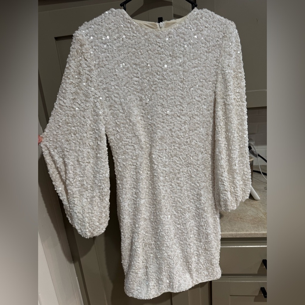 Elegant White Sequin Women's Dress